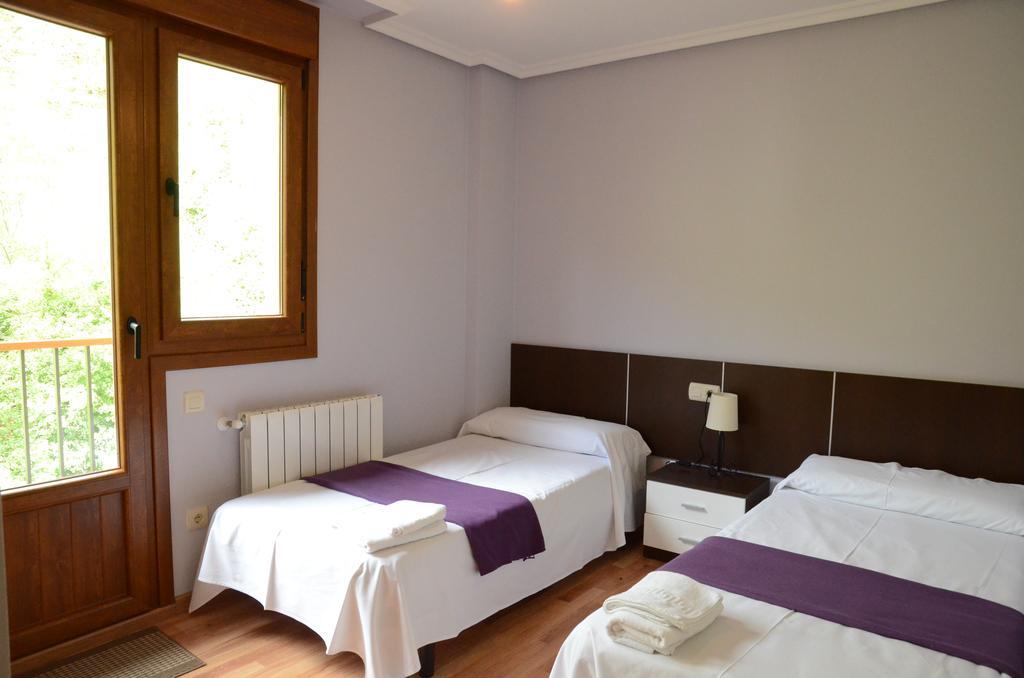 Apartamentos El Rincon De Limes Cangas De Narcea Ngoại thất bức ảnh