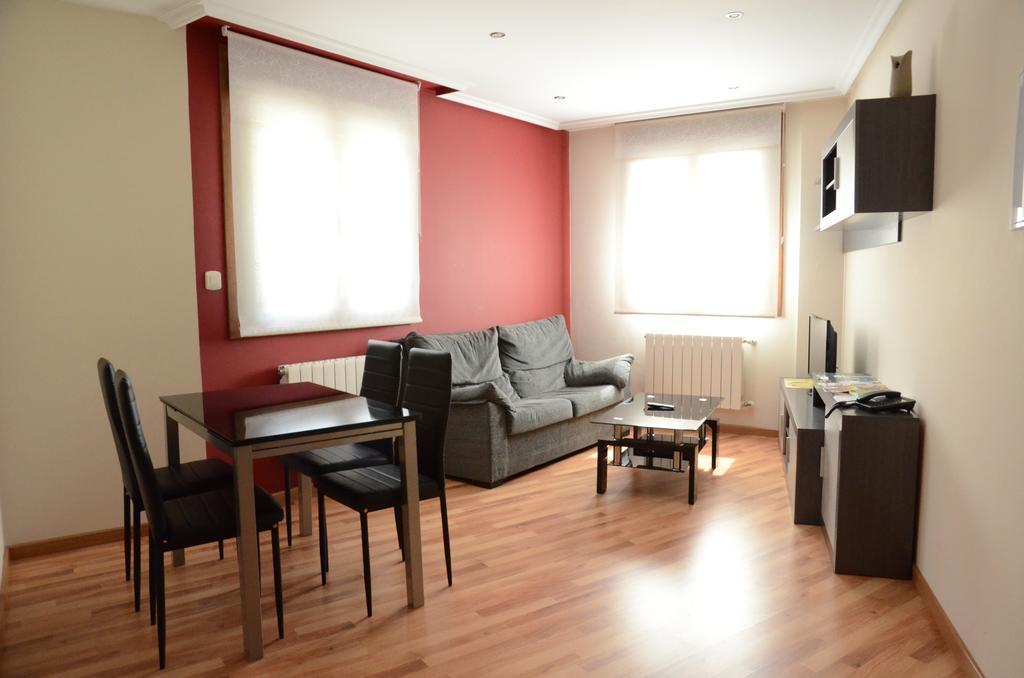 Apartamentos El Rincon De Limes Cangas De Narcea Ngoại thất bức ảnh